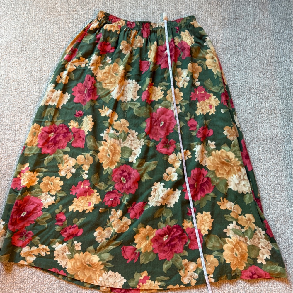 VTG skirt